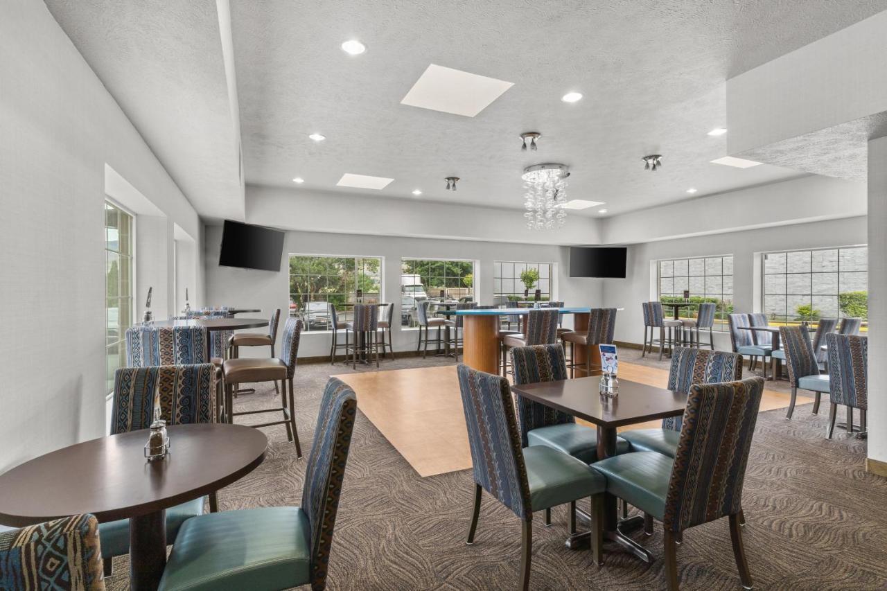 Holiday Inn Express Wenatchee By Ihg Esterno foto