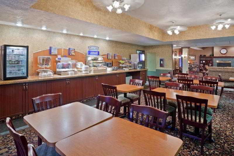 Holiday Inn Express Wenatchee By Ihg Ristorante foto